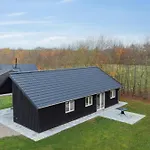 I Ferieby Nær Vesterhavet Feriehus Arrild