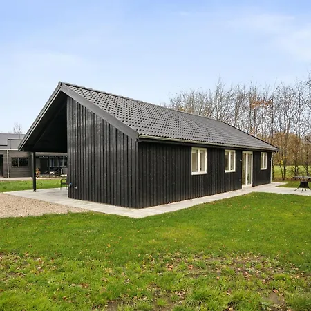 Feriehus I Ferieby Nær Vesterhavet
