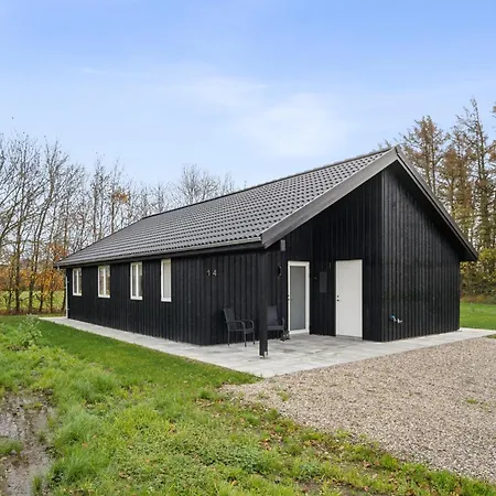 Nyaraló I Ferieby Naer Vesterhavet *