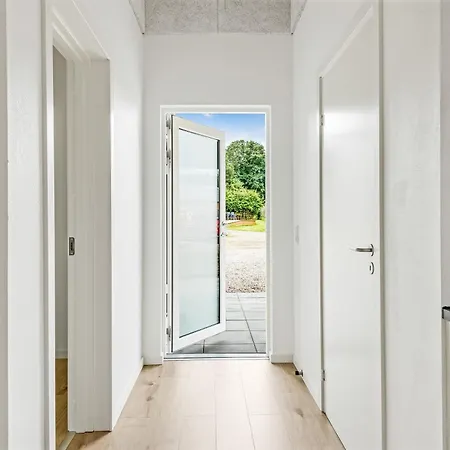 Feriehus I Ferieby Nær Vesterhavet *