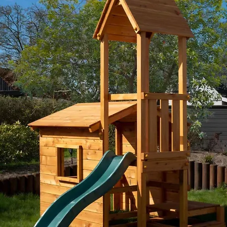 I Ferieby Nær Vesterhavet Feriehus Arrild