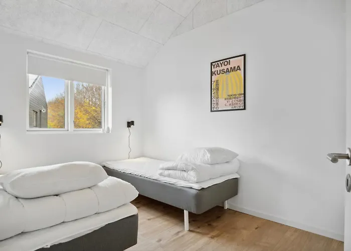 I Ferieby Nær Vesterhavet Feriehus *